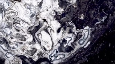 Dökülen boyalardan arkaplanı taşıyan soyut renk yakın plan