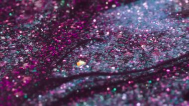 Çok renkli, hareketli sıvı boyaların soyut arkaplanı. Makro çekim