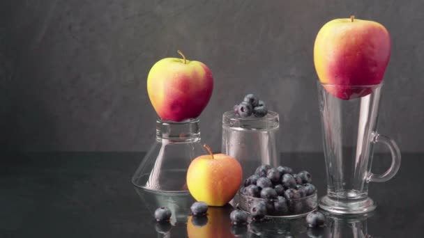 Blueberries Apples Glasses Dark Background — Stock Video