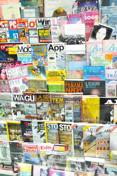 News stand a Roma — Foto Stock