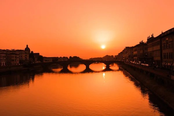 Západ slunce ve Florencii, Itálie — Stock fotografie