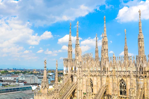 Catedral de Milão na Itália — Fotografia de Stock