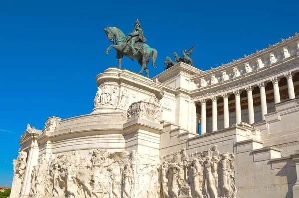 Monument voor Vittorio Emanuele in Rome, Italië — Stockfoto