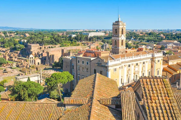 Uitzicht vanuit de lucht op Rome, Italië — Stockfoto