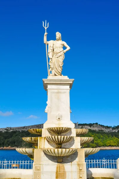 Статуя Посейдона — стоковое фото