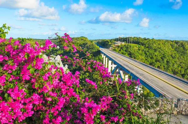 La strada per Matanzas, Cuba — Foto Stock