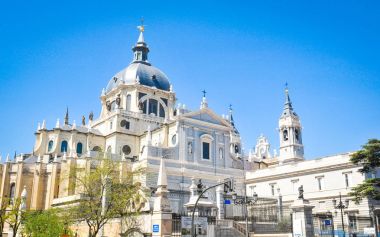 Madrid, İspanya 'daki Almudena Katedrali