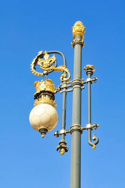 Staré pouliční lampy — Stock fotografie
