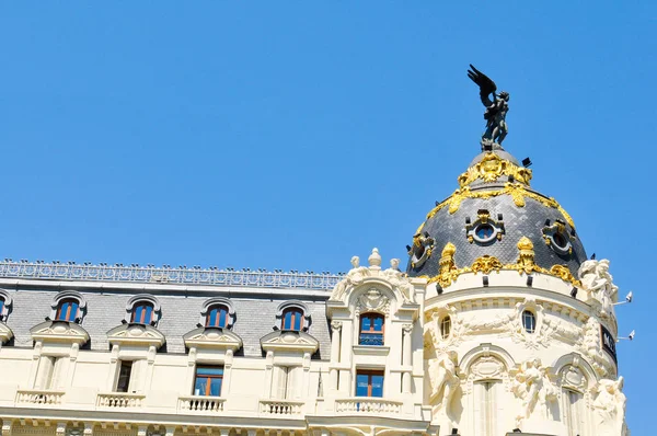 Metropole budova, madrid, Španělsko — Stock fotografie