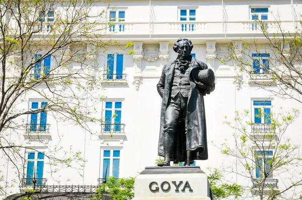 Statue von Goya — Stockfoto