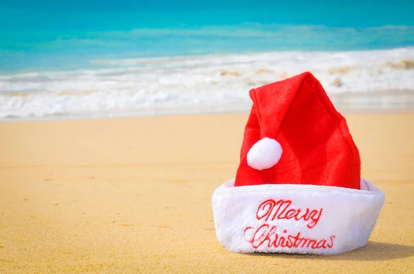 Papai Noel na praia — Fotografia de Stock