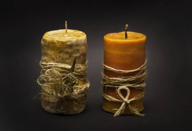 El yapımı turuncu ve yeşil mum balmumu. Saf bitkisel organik doğal