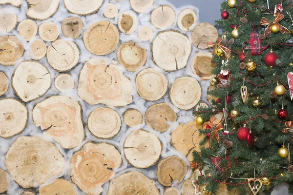 Árvore de natal e caixas de presente — Fotografia de Stock