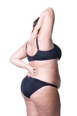 Boyutu model siyah iç çamaşırı, kadın bedeni, uyluk, beyaz arka plan üzerinde izole selülit ile şişman kadın kilolu