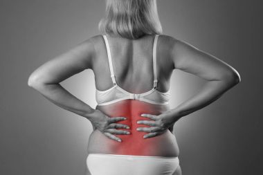 Sırt ağrısı, böbrek iltihabı, kadın bedeninde ağrıyor