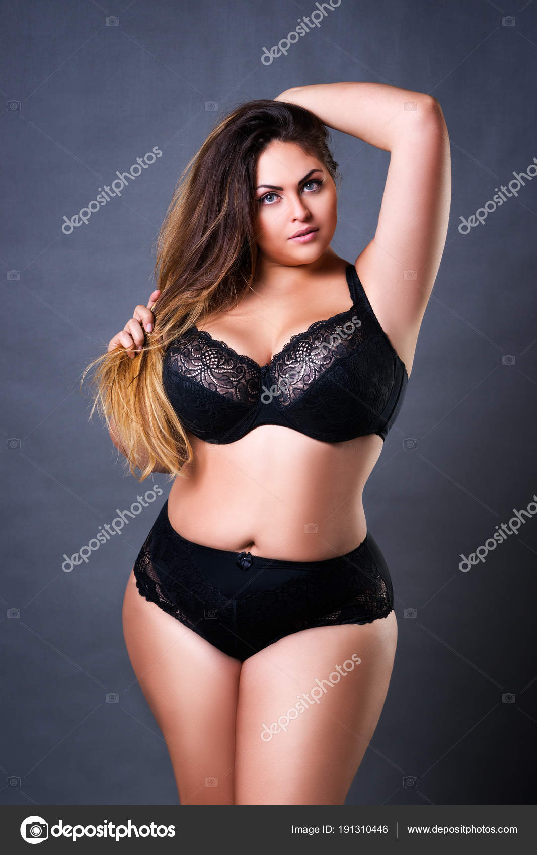 Thick Lingerie Models  Plus Size Sexy Model In Black -9952