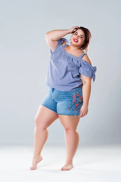 Size Fashion Model Jean Shorts Fat Woman Gray Background Body — Stock Photo, Image