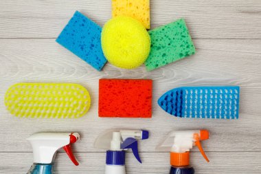 Püskürtme su, temizlik için sentetik süngerler renk ve br toz