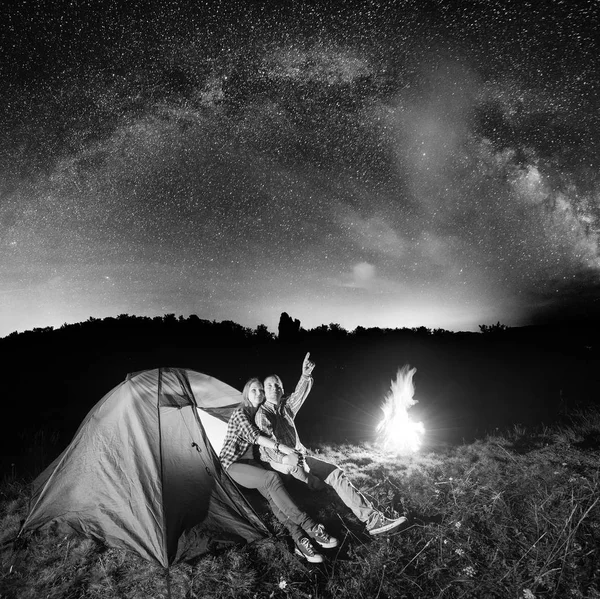 Tente de nuit camping . — Photo