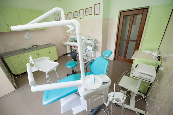 Сучасний стоматологічний кабінет — стокове фото