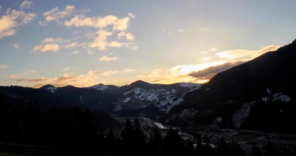 Timelapse Rising Sun Mountains Carpathians Running Clouds Mountains Occasionally Covered — 비디오