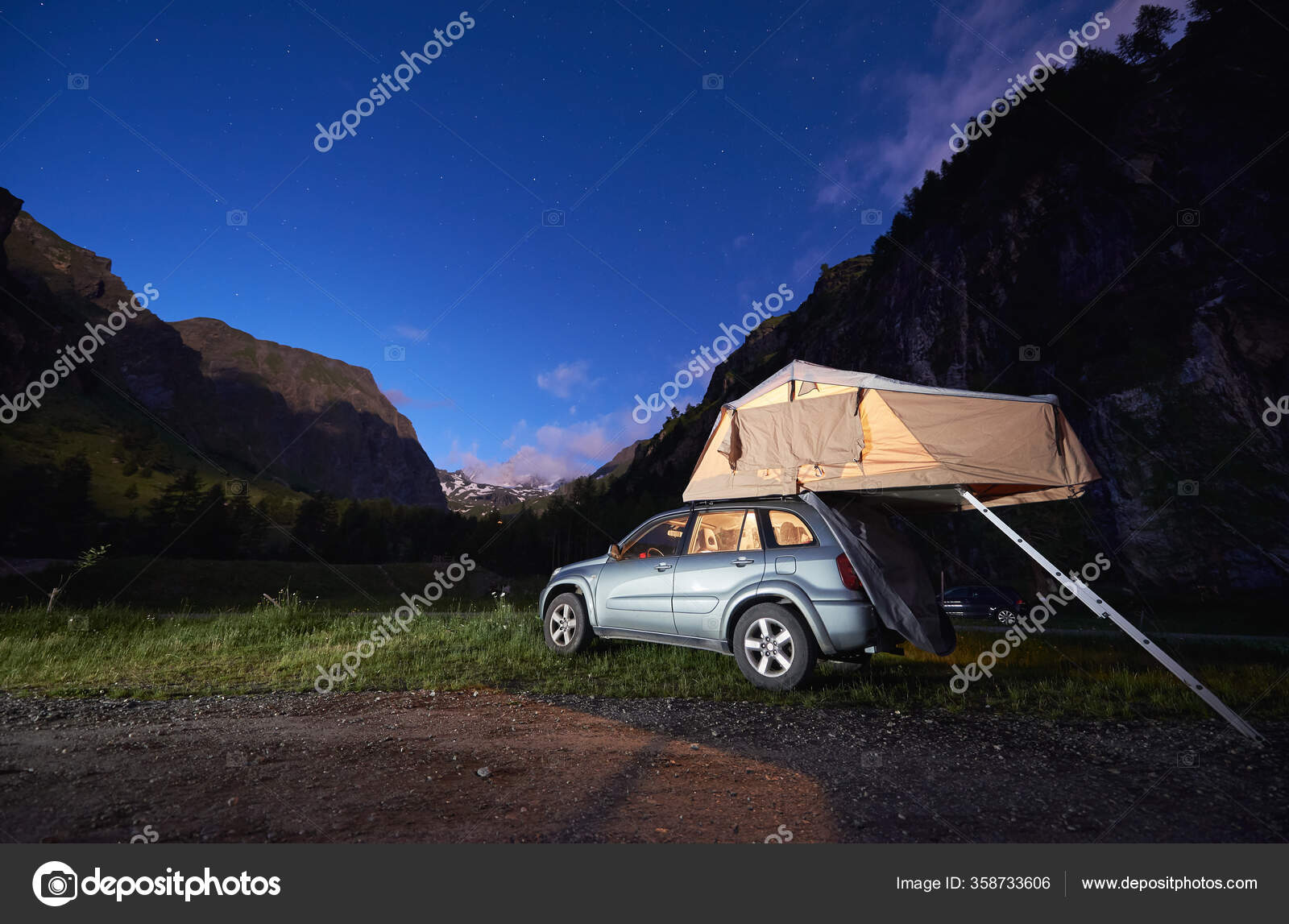 Beautiful View Blue Night Sky Mountains Automobile Camping Tent