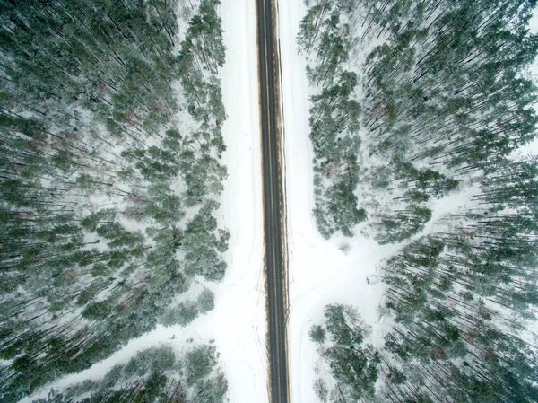 Floresta Inverno Estrada Asfalto Vista Cima Foto Foi Tirada Com — Fotografia de Stock