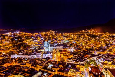 Üniversite tapınak Companiia bizim Bayan gece Guanajuato Meksika