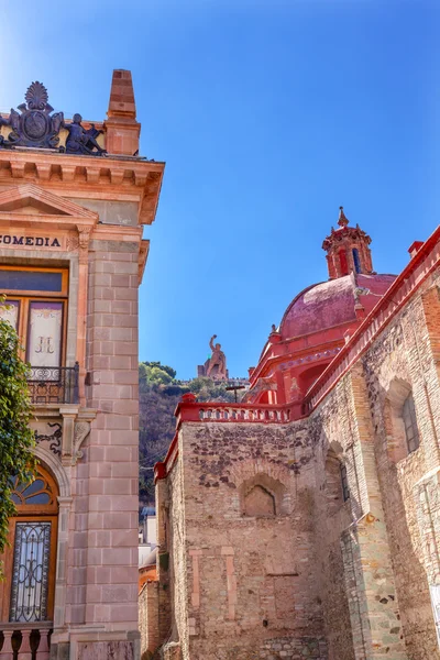 Teatro Iglesia de San Diego Estatua de El Pipila Guanajuato México — Foto de Stock