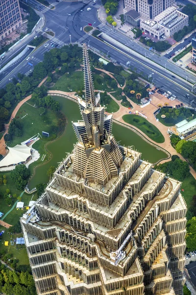 Rascacielos Jin Mao Tower de cerca Liujiashui Shanghai China — Foto de Stock