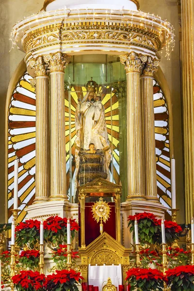 Vår Fru av Guanajuato basilikan altaret Mary staty Guanajuato Mexico — Stockfoto