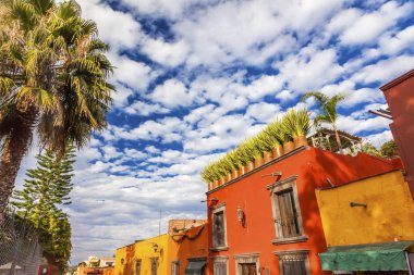 Turuncu sarı şehir Street San Miguel de Allende Meksika
