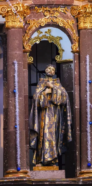 Saint Francis heykel manastır Immaculate Conception San Miguel de Allende Meksika — Stok fotoğraf