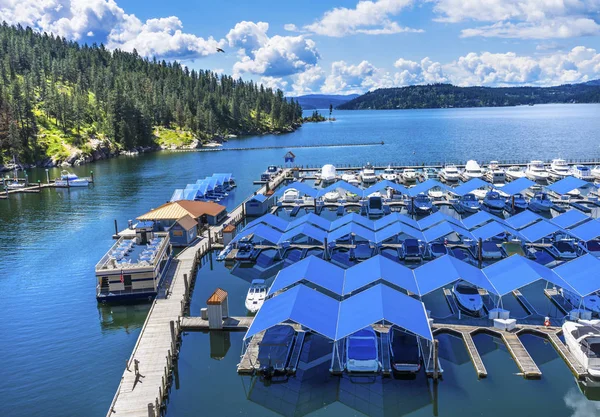 Blue Covers Boardwalk Marina Piers Boats Reflection Lake Coeur d — Stock Photo, Image