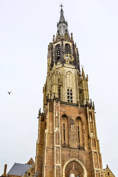 Bell Tower klok nieuwe kathedraal Nieuwe Kerk Delft Nederland — Stockfoto