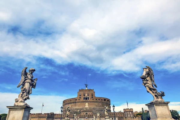 Castel Ponte Sant Angelo Castillo del Vaticano Bernini Angels Roma Italia — Foto de Stock