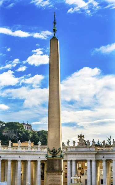 Saint Peter's Basilica Square Piazza obelisken Vatikanen Rom Italien — Stockfoto
