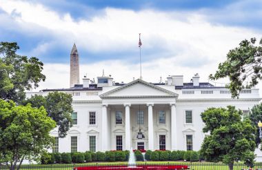 Beyaz Saray kapı Washington Anıtı Pennsylvania Ave Washington Dc