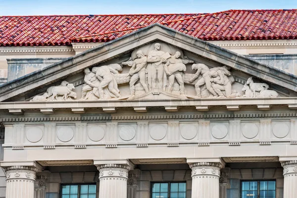 Construction Industry Statue Herbert Hoover Building Commerce Department Washington DC — Stock Photo, Image