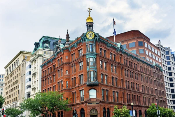 Sol confiar edifício 15th Avenue em Nova York Avenue Washington Dc — Fotografia de Stock