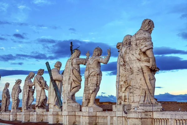Cristo Discípulos Estatuas Techo de San Pedro Vaticano Roma Italia —  Fotos de Stock
