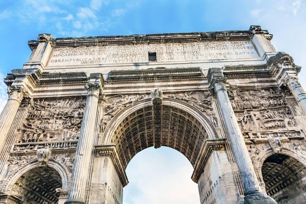 Septimius Severus Roma Forumu Roma İtalya kemer — Stok fotoğraf