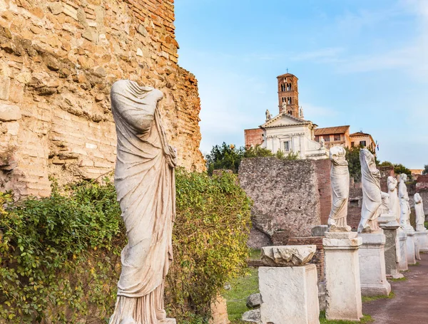 Huis van de Vestaalse maagden van Vestaalse maagd Forum Romanum Rome Italië — Stockfoto