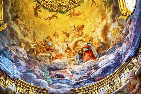 Fresco kupol tak Santa Maria Maddalena Jesuskyrkan Rom Italien — Stockfoto