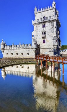 Belem Kulesi Torre Portekizce yansıma Lizbon Portekiz sembolü