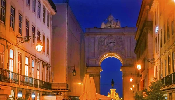 Шоппинг-стрит Rua Augusta Arch Lisbon Португалия — стоковое фото