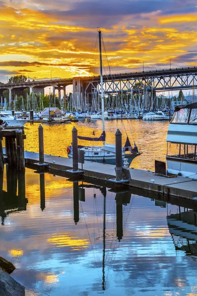 Sunset Granville Island Burrard Street Bridge Vancouver Columbia Britannica Canada — Foto Stock