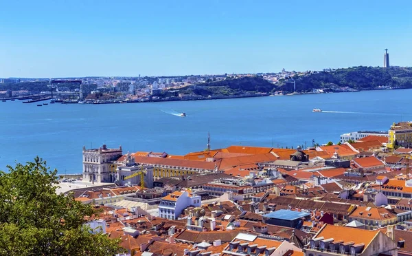 Toits Orange Cathédrale Lisbonne Portugal — Photo