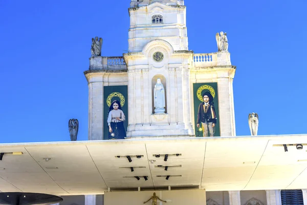 100 årsjubileum framträdanden basilikan fru av Rosenkransen Fátima Portugal — Stockfoto