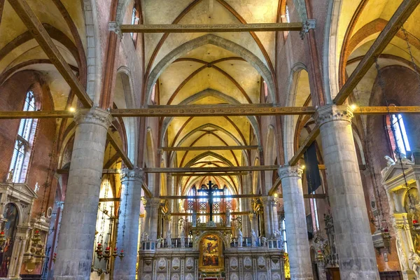 Церковь Святой Марии Фрари в Венеции, Италия — стоковое фото